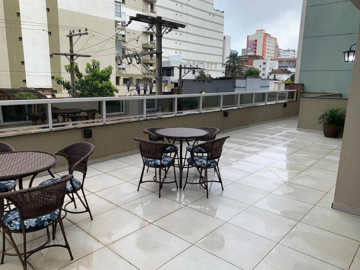 Apto Com Ar Wi-fi Garagem No Centro De Rs